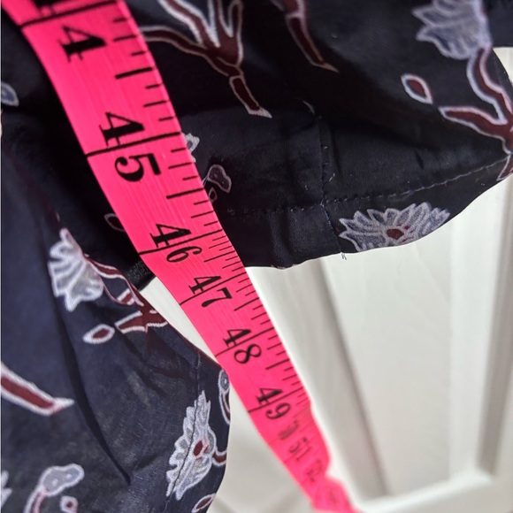 Floral Patterned Long Kimono- fits like a large/XL nice oversized look! - Picture 6 of 6